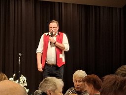 Frühlingskonzert mit Stefan Roos 2026