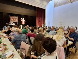 Frühlingskonzert mit Stefan Roos 2026